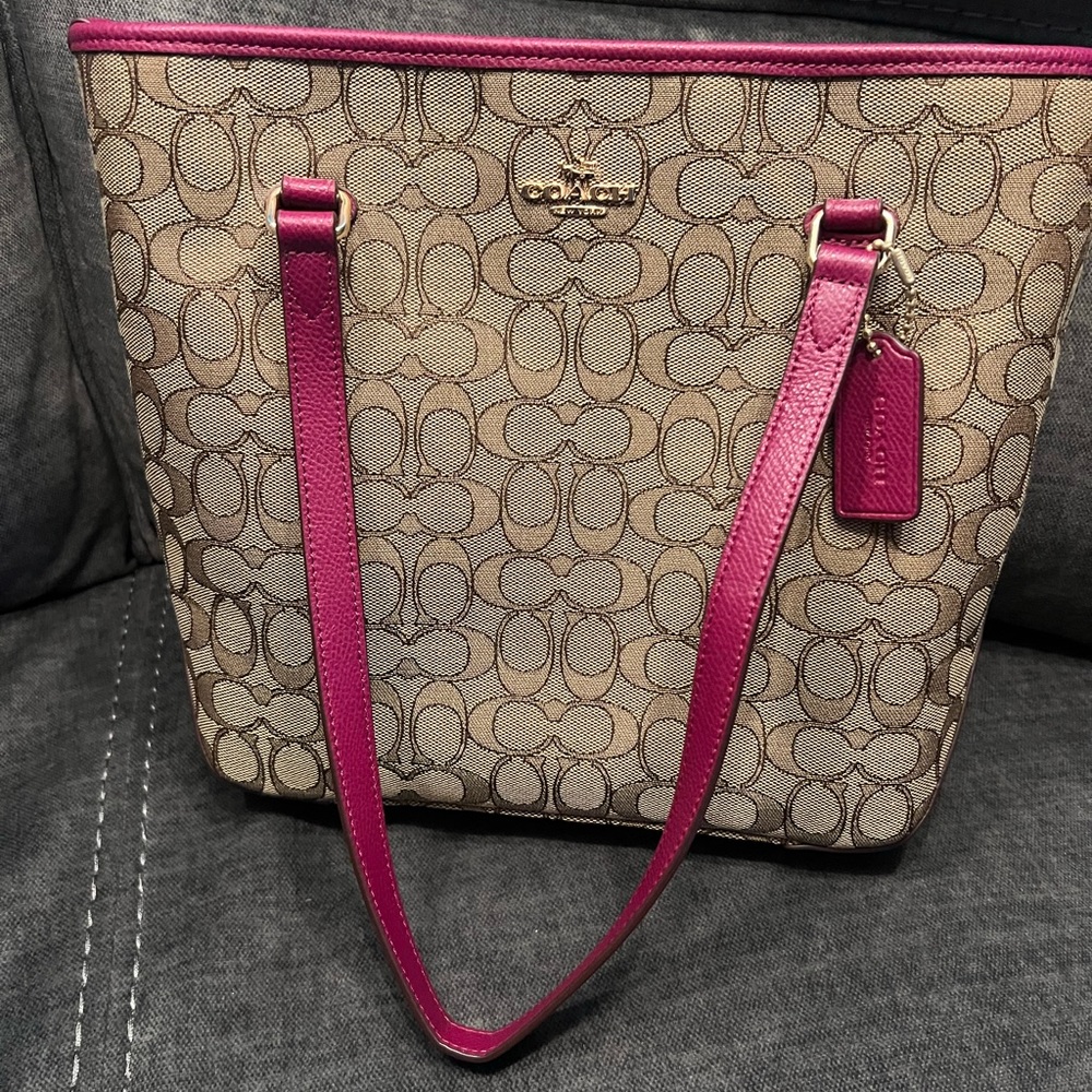 Coach purse